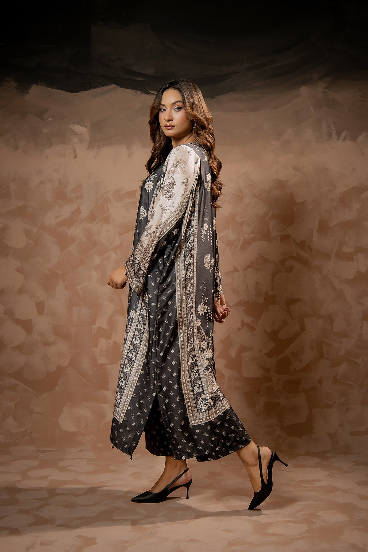 Noir Bloom Printed Shamose Silk 2-Piece