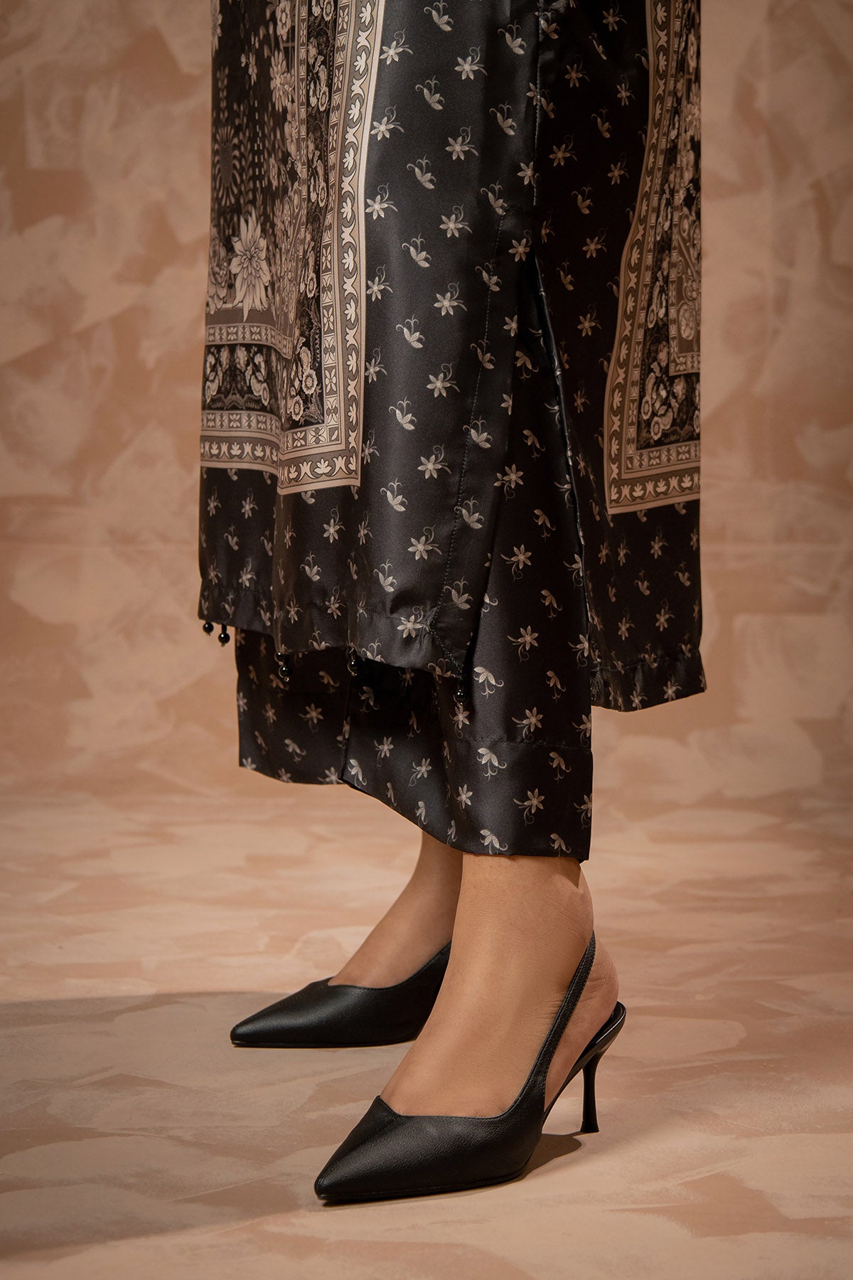 Noir Bloom Printed Shamose Silk 2-Piece